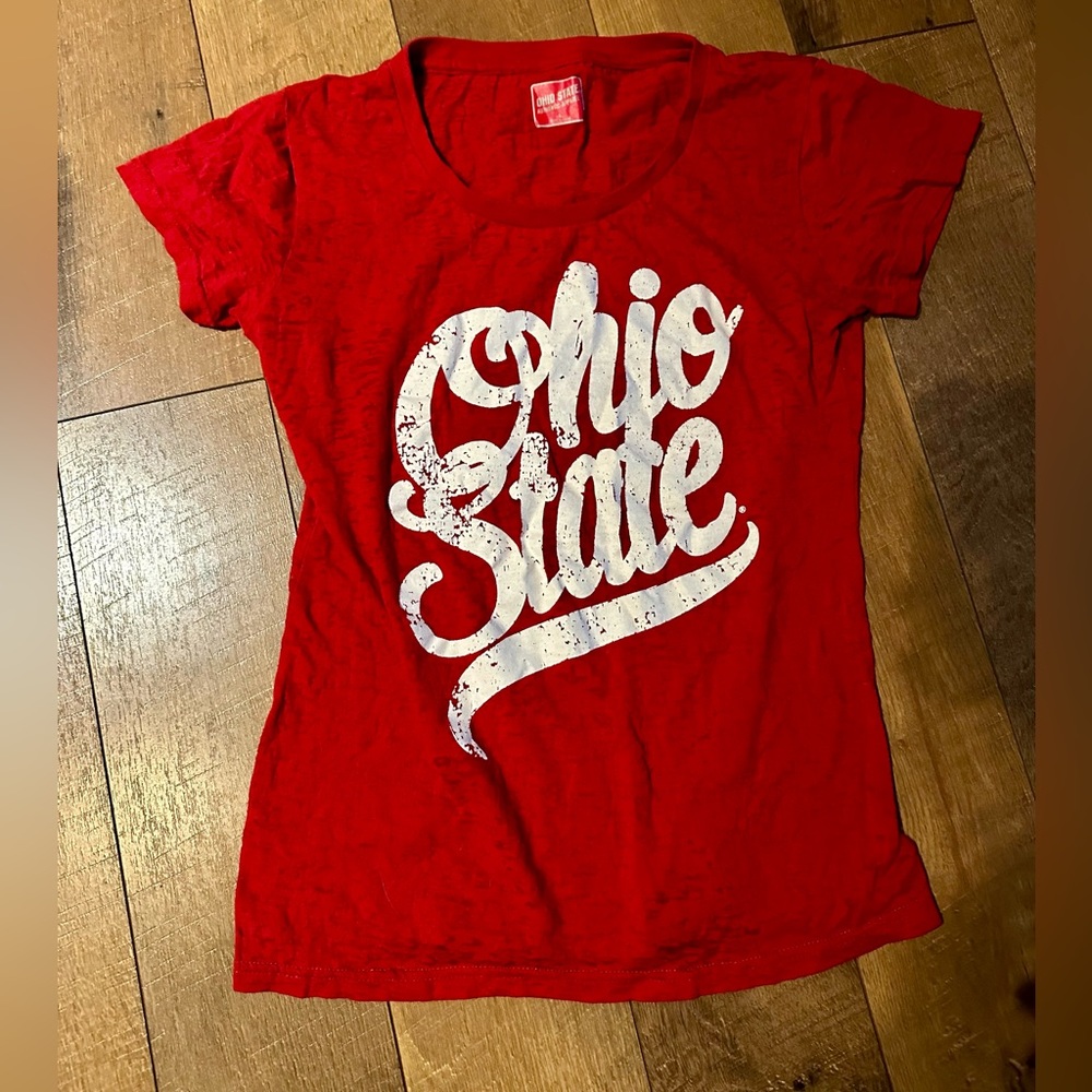 Ohio State university Women’s Small Shirt Red